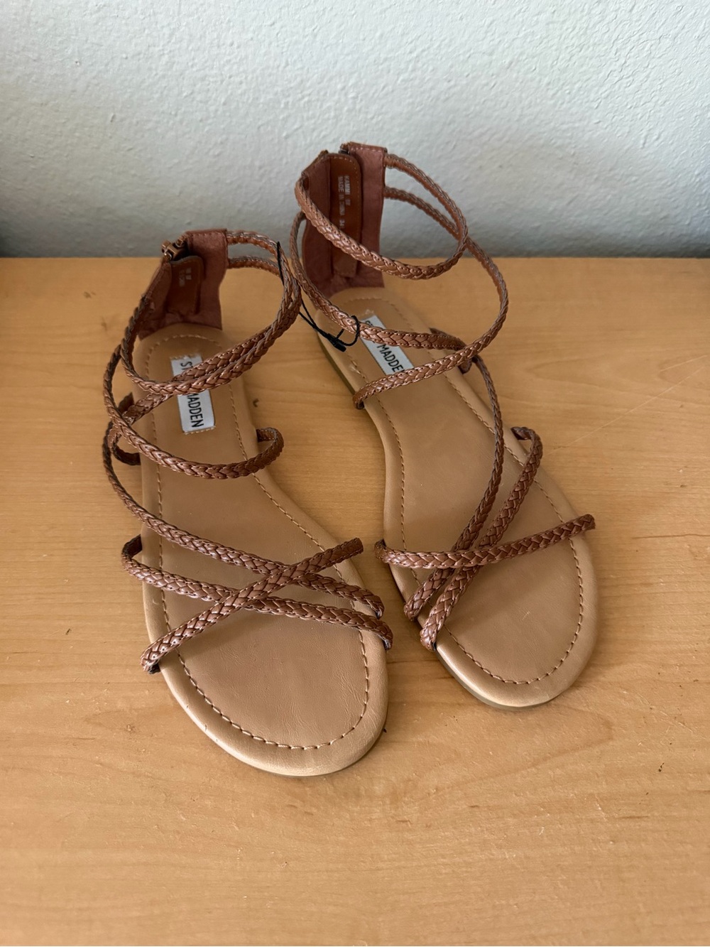 Steve Madden Tan Brown Braided Strappy Sandals size 8 M